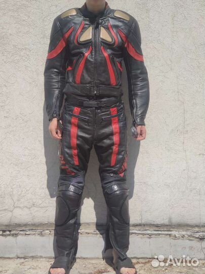 Мотокомбинезон 54 р раздельный, нат кожа