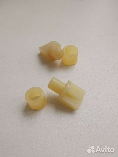 Уголок стяжки мебели с крепежом, полкодержатель