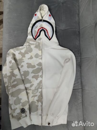 Продам худи bape