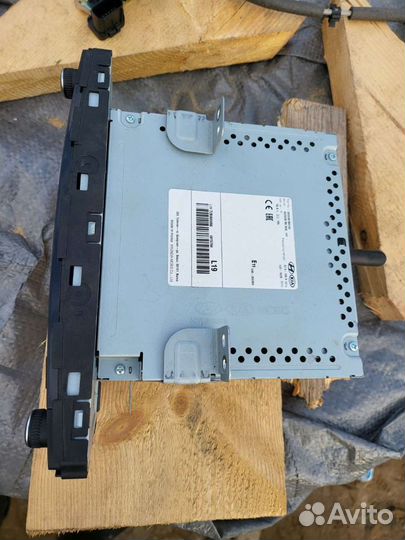 Магнитола навигация штатная Genesis G80 2018