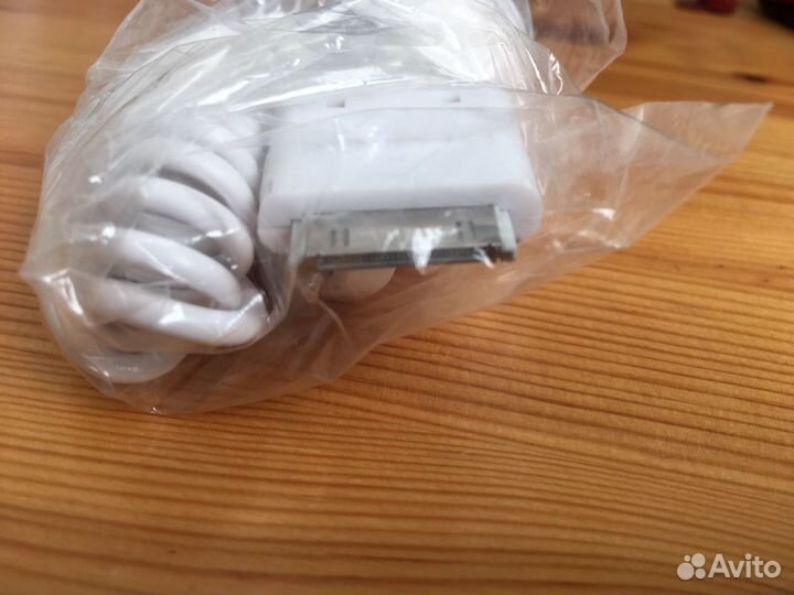 Автомобильное зарядное устройство для Apple 30 pin