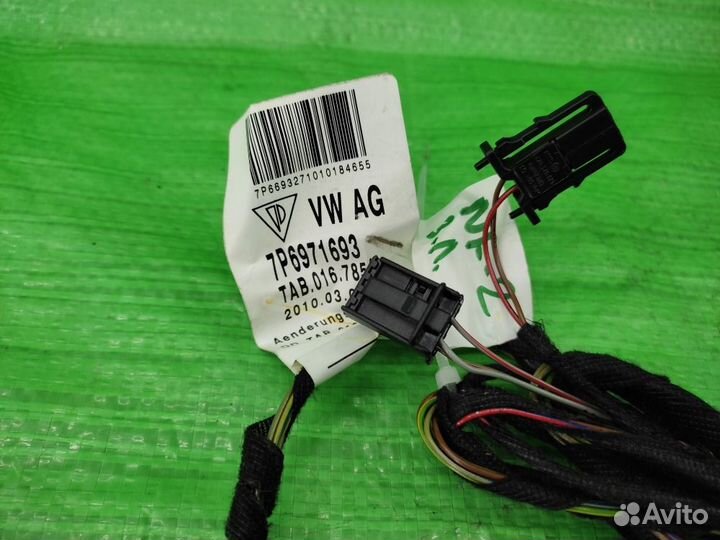 Проводка (коса) зад. лев двери VW Touareg NF 10-18