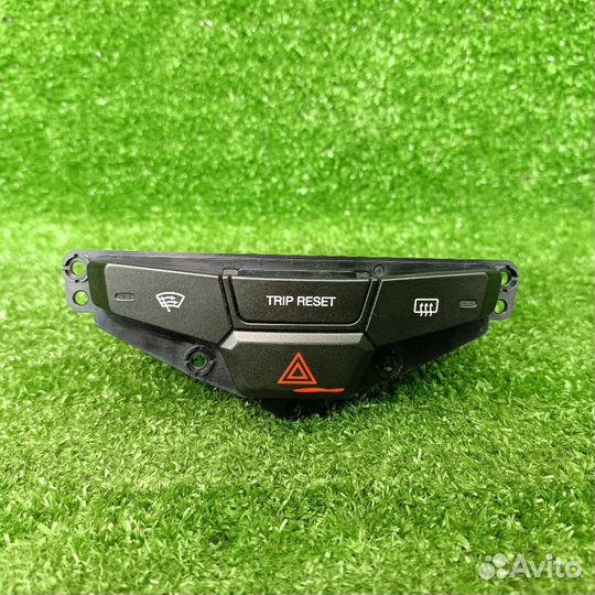 Кнопка аварийной сигнализации SsangYong Actyon