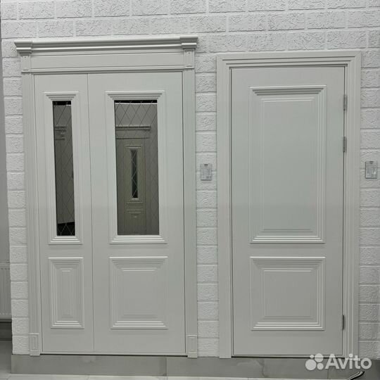 Двери в дом u-9063