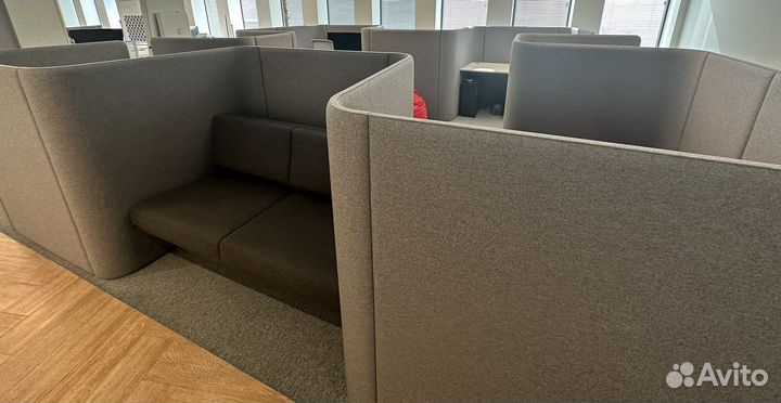 Декоративная офисная мебель