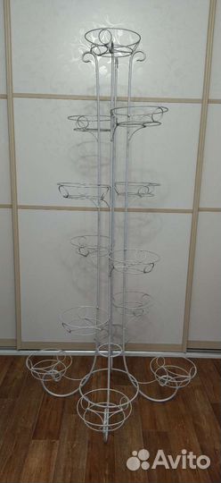 Этажерка для цветов