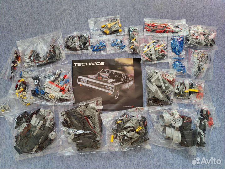 Новый Dodge Charger (аналог Lego 42111)