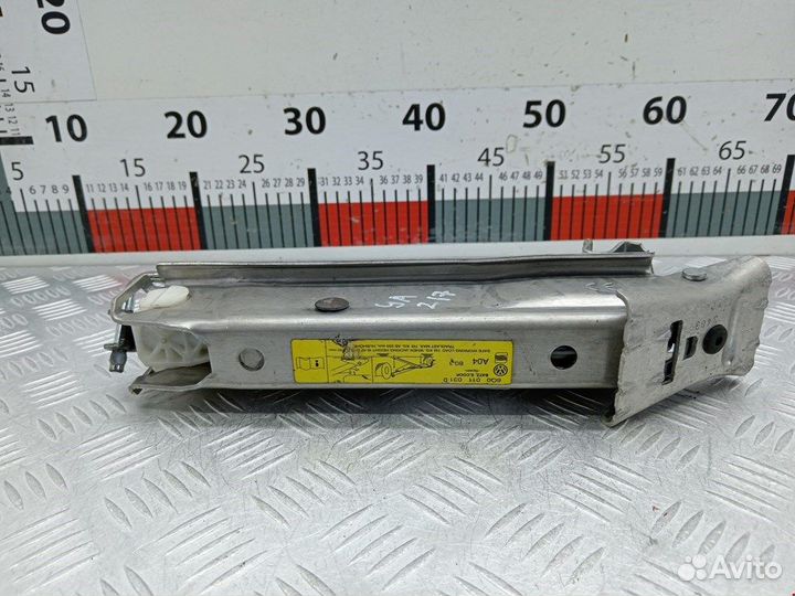 Домкрат для Volkswagen Polo 4 6Q0011031D