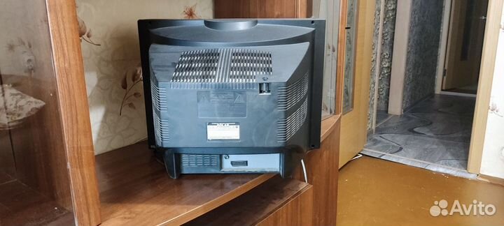 Телевизор polar digital technology 54CTV5075 (б/у)