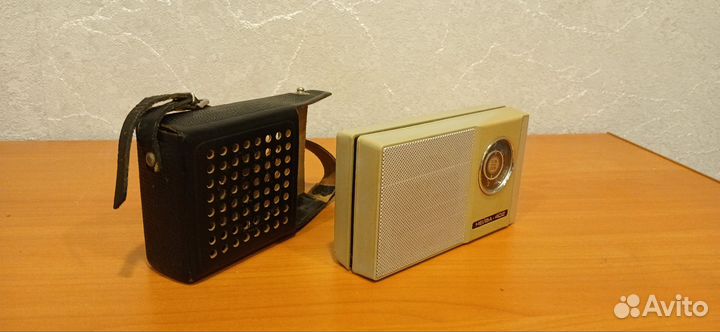 Радиоприемник СССР Нейва 402