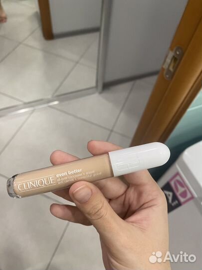 Clinique консилер