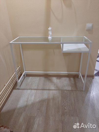 Стол белый из Икея