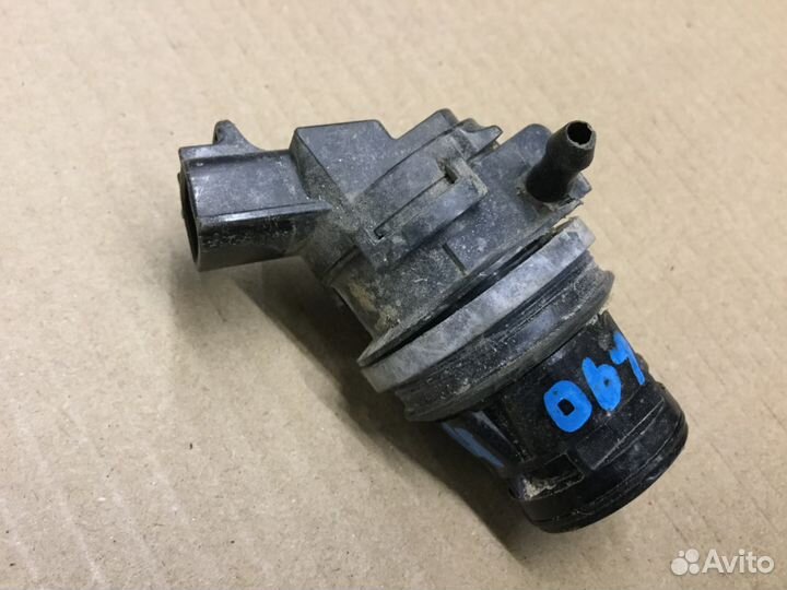 Насос омывателя лобового стекла Тойота Рав 4 06-13