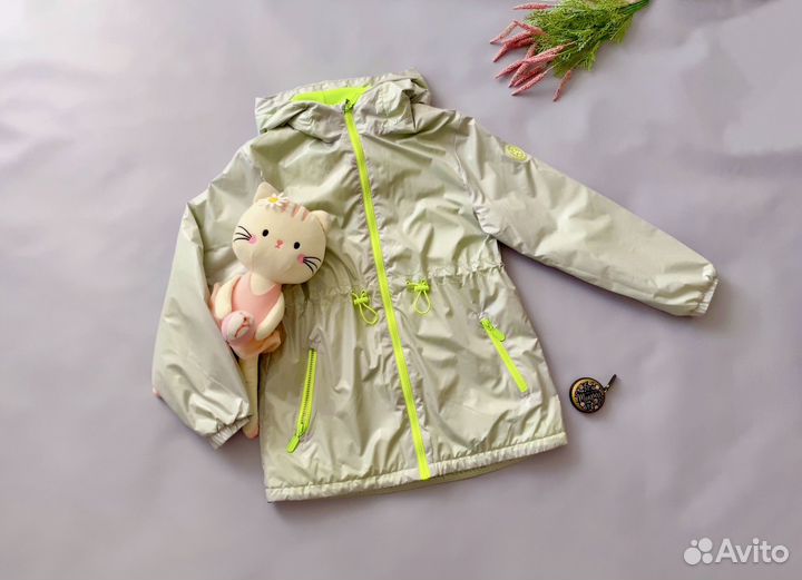 Ветровка для девочки 140 размер