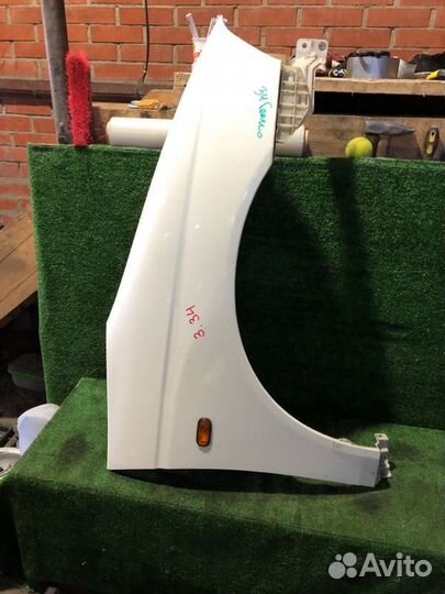 Крыло переднее правое Honda Odyssey RA6