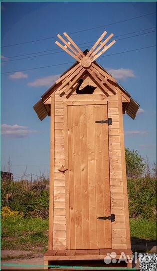 Уличный туалет с установкой