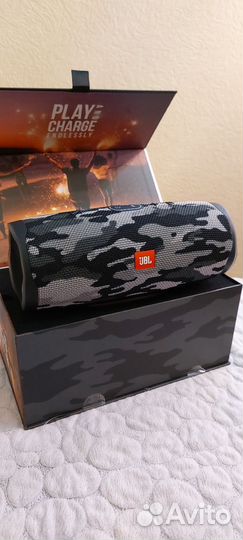 Колонка jbl charge 4