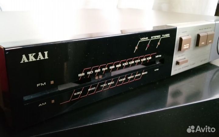 Тюнер akai AT-M11 состояние нового