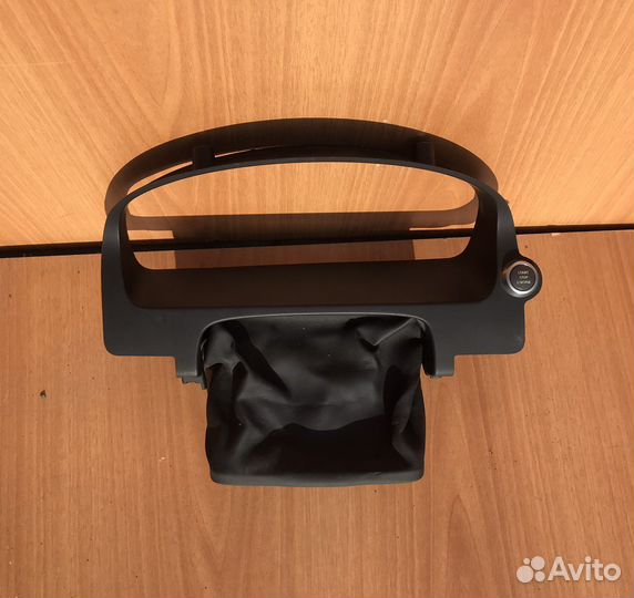 Накладка панели приборов Land Rover Freelander 2