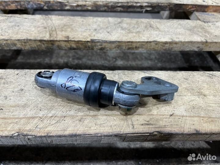 Натяжитель ремня кондиционера Bmw 7 E38 M62B35