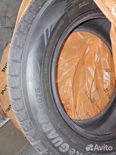 Yokohama Ice Guard G075 215/65 R17