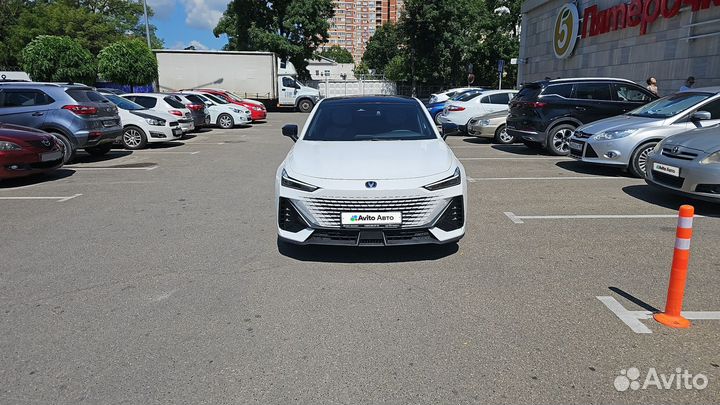 Changan UNI-V 1.5 AMT, 2023, 10 000 км