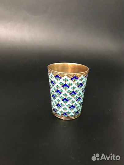 Серебрянная стопка