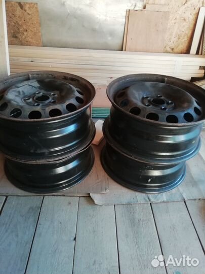 Продаю штампованные диски WAG 16R (61/2Jx16 H2)