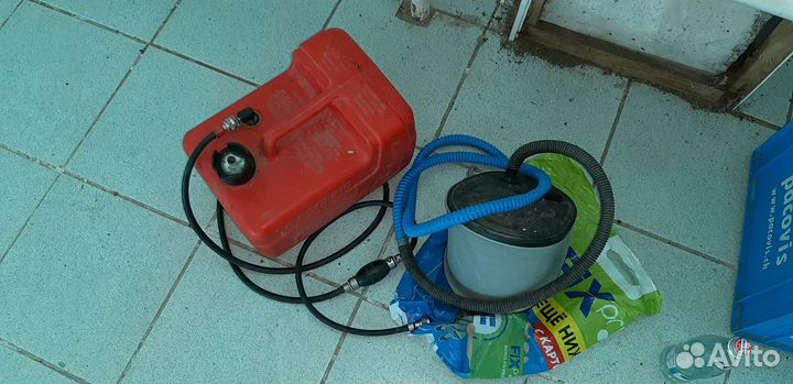 Надувная лодка