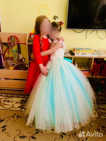 Шикарное платье для девочки 122 128
