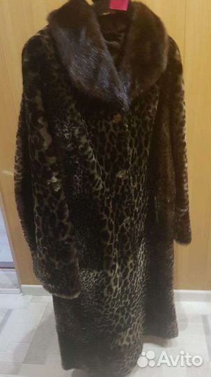 Шуба,шикарная,лёгкая,мутоновая,размер 48/50
