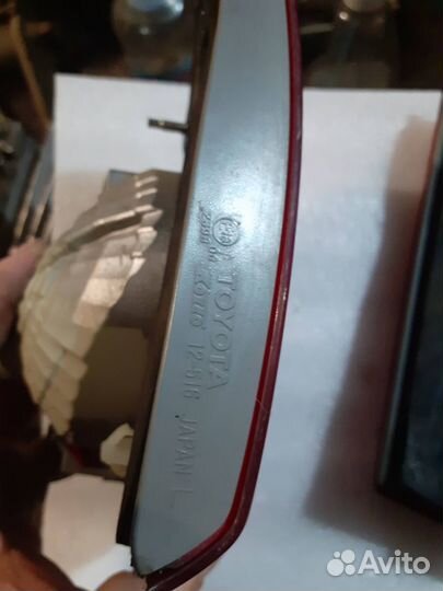 Фонарь задний левый Toyota Corolla E150