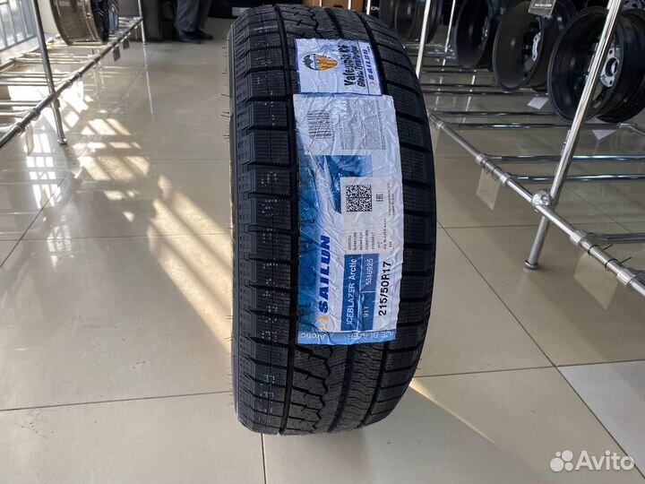 Sailun Ice Blazer Arctic 215/50 R17 91T
