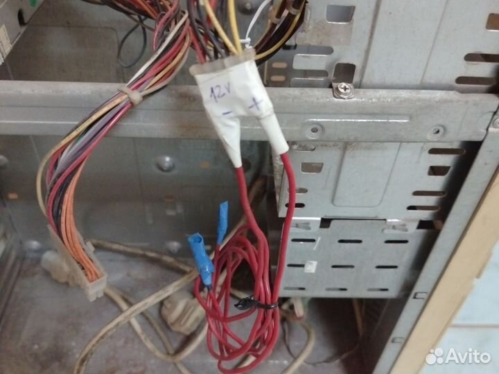 Системный блок с выводом проводов на 12v