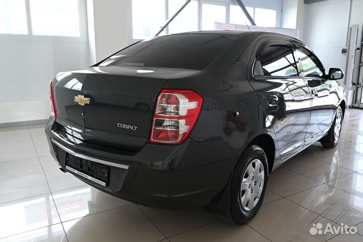 Chevrolet Cobalt, 2022