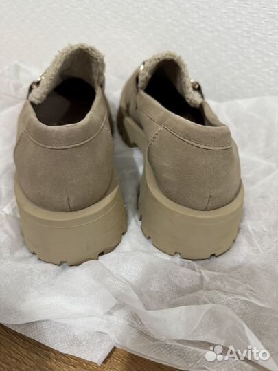 Лоферы Tamaris 38