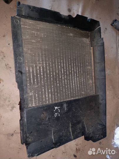 Радиатор основной Renault Symbol 2001 7700430647
