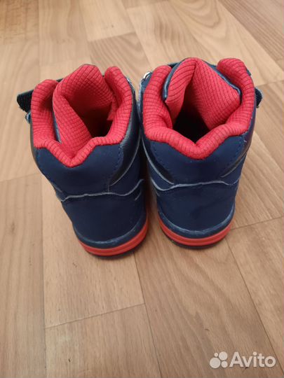 Ботинки демисезонные для мальчика 22 размер