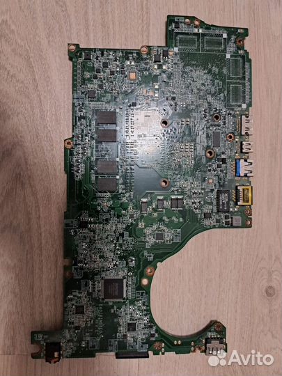 Мат.плата Acer Aspire V5-552G (Da0zrimb8e0 rev:E)