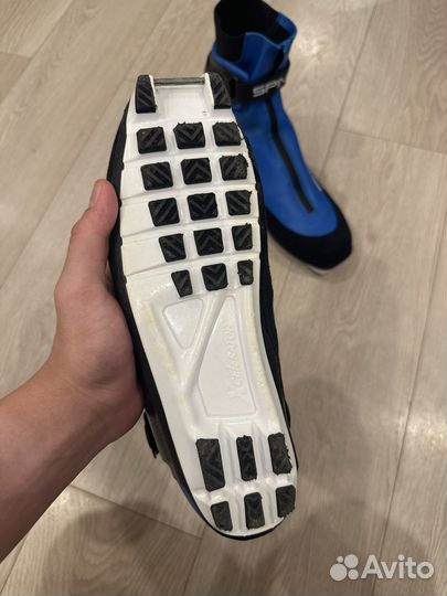 Лыжные ботинки spine carrera skate