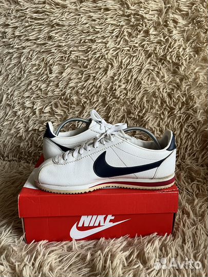 Кроссовки Nike cortez