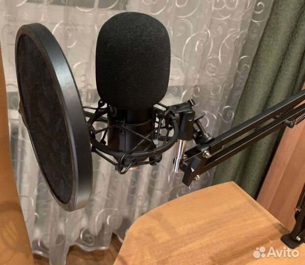 Микрофон SunWind SW-SM400G