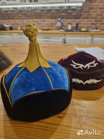 Бурятская шапка, татарская тюбетейка