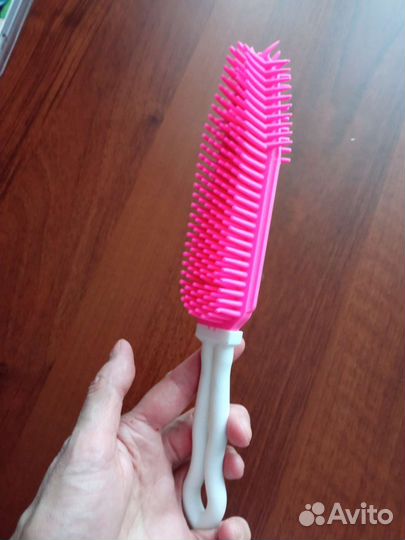 Щетка резиновая для чистки шерсти и пыли