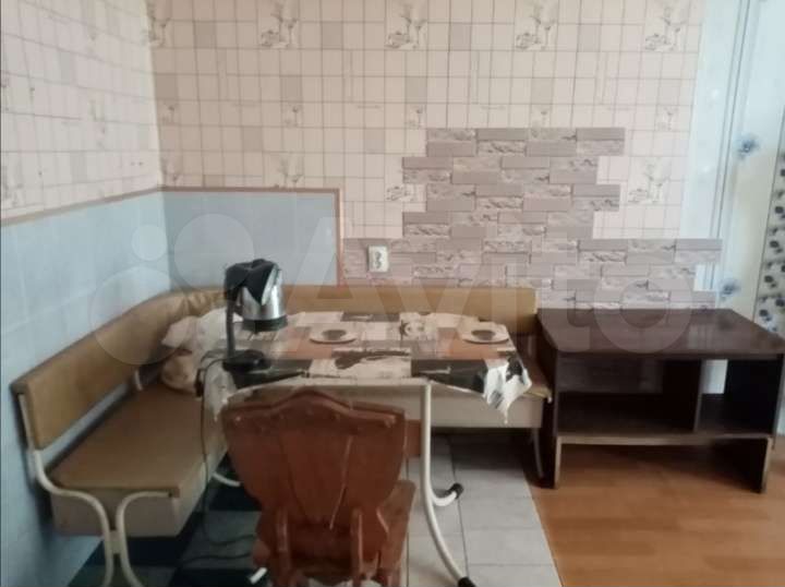 Комната 18 м² в 4-к., 1/5 эт.