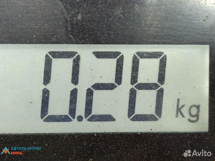 Крюк буксировочный Ford Focus 2 2006 1674282