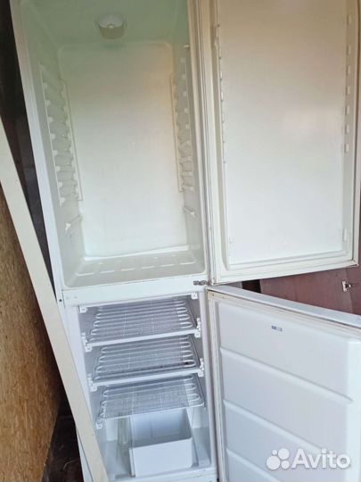 Холодильник на запчасти