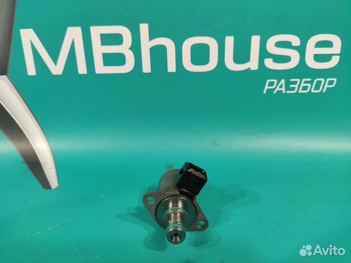 Клапан рулевой рейки Mercedes W204