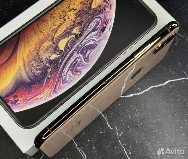 iPhone Xs, 64 ГБ