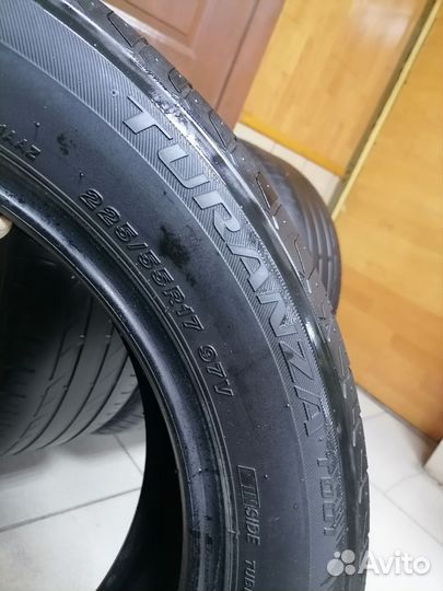 Bridgestone Turanza T001 225/55 R17